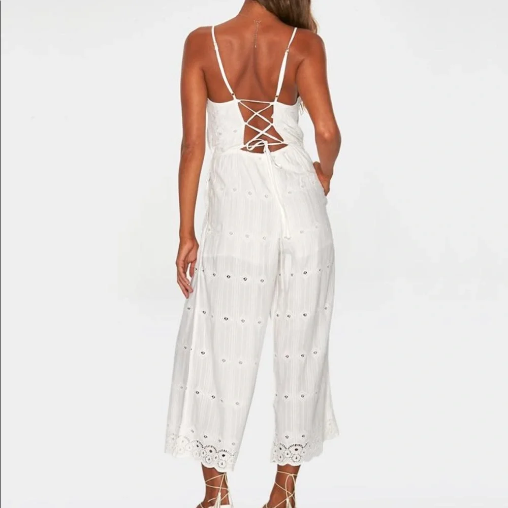 NWT l*space Ciara Ivory Eyelet Jumper - Picture 2 of 7
